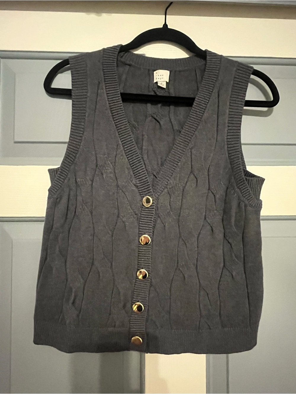 a new day Gray Cable Knit V-Neck Button-Front Sweater Vest
